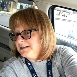 Meet your Posher, Phyllis